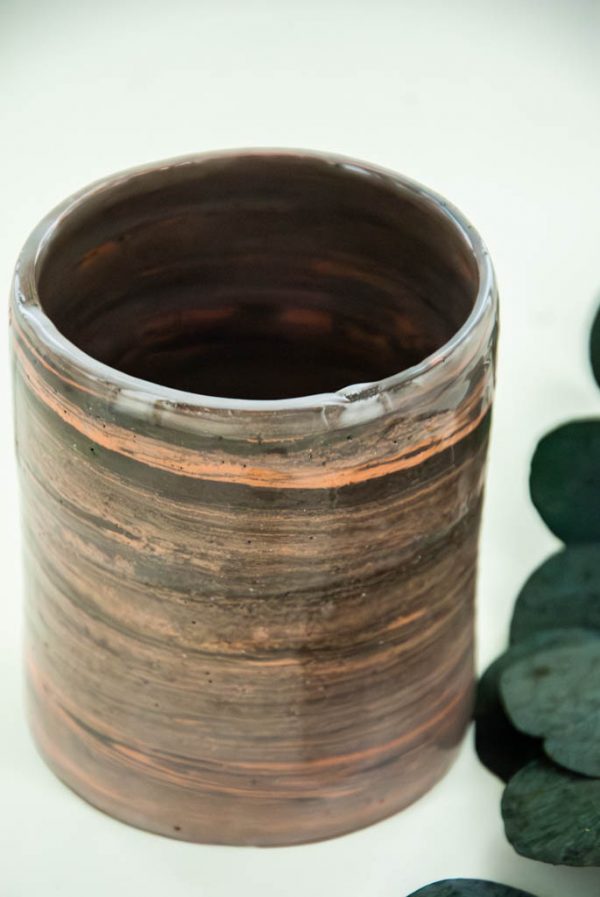 Vase terre noire & rouge – Image 3
