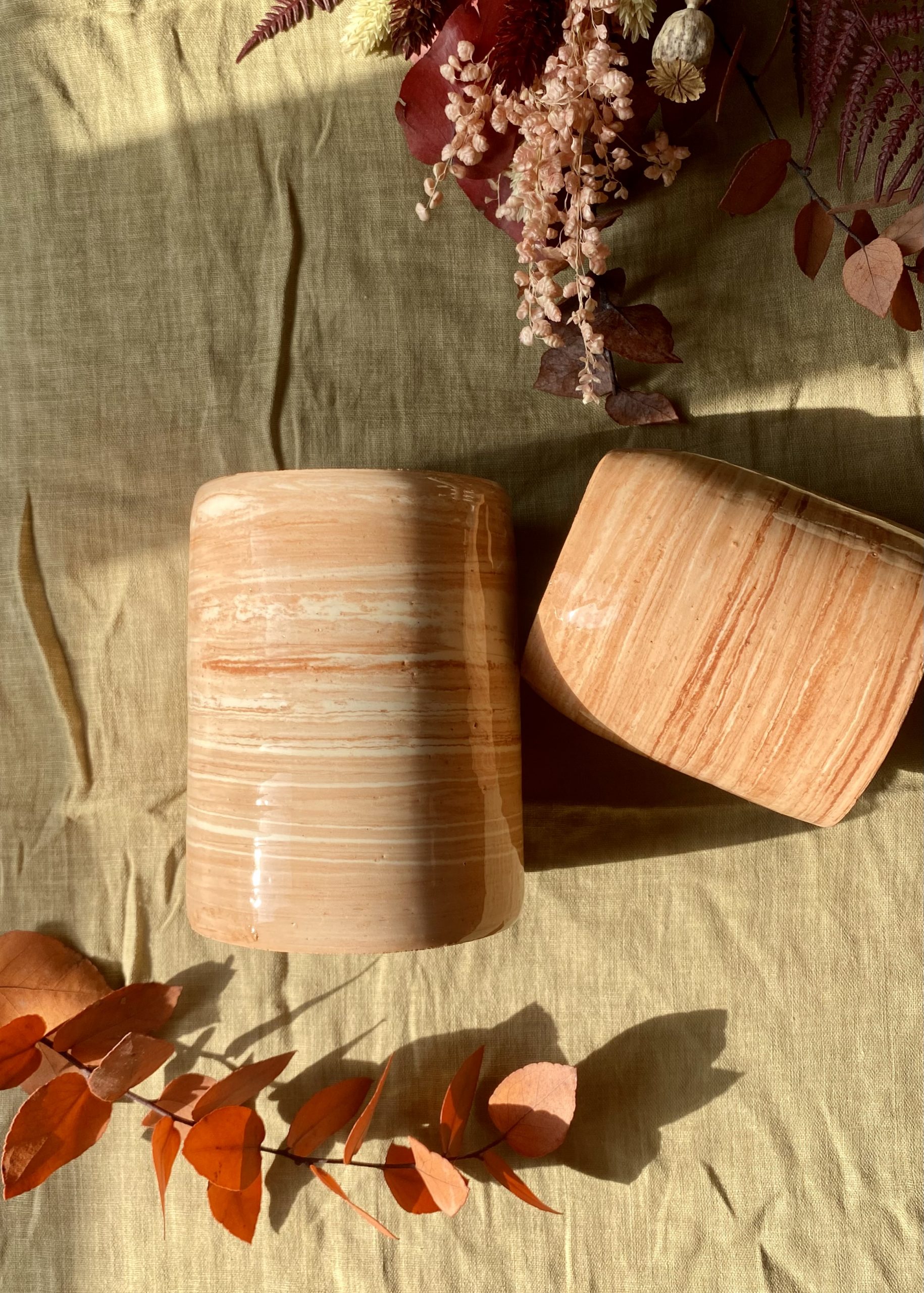 Vase en terre mêlée rouge et blanche, nériage, marble ceramic