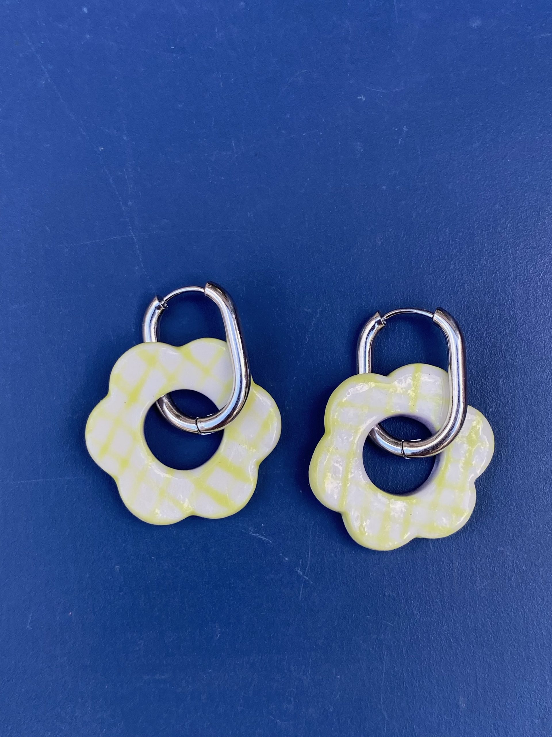 Boucles d'oreilles en porcelaine - réversible – Image 3