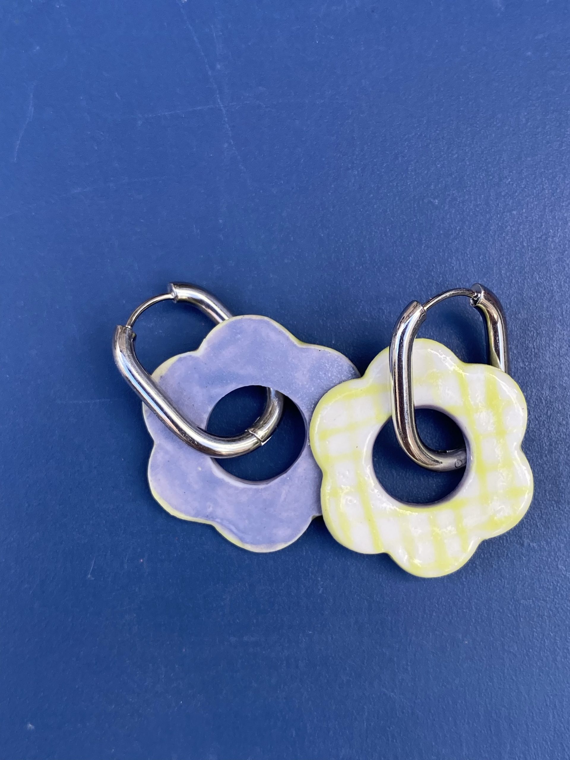Boucles d'oreilles en porcelaine - réversible – Image 2
