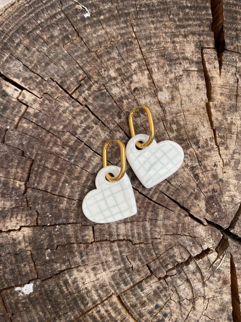 Boucles d'oreilles cœur à carreaux verts
